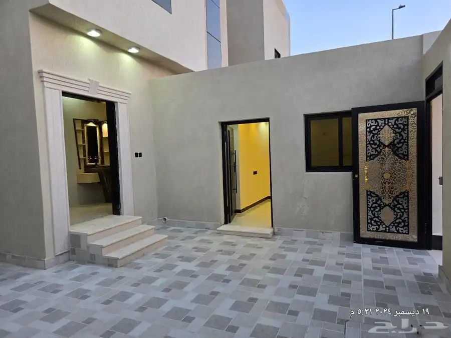 فلل فاخرة حي المحيسن النموذجي مقابل القطار 4