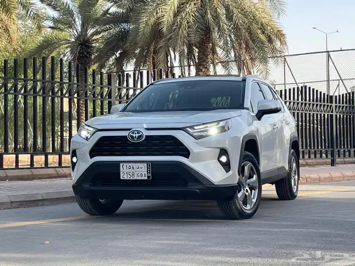 تويوتا راف فور XLE 2023 هايبرد نظيف جدا بحال الوكاله 0