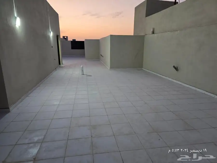 فلل فاخرة حي المحيسن النموذجي مقابل القطار 17