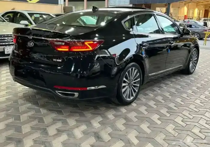 كيا كادينزا موديل 2020 على الشرط 4