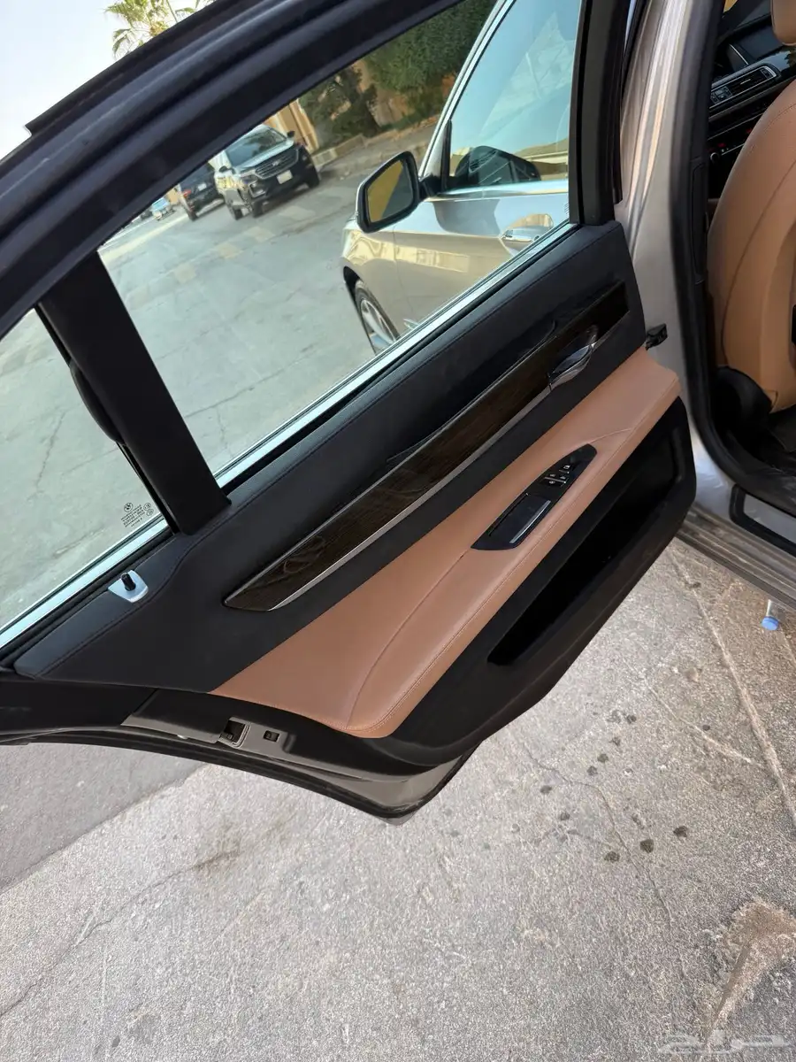 موديل 2015 730 نظيف الموترBMW 14