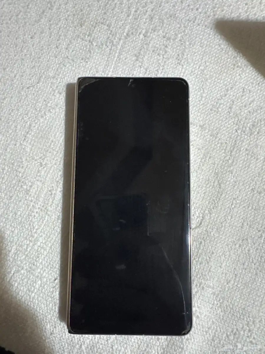 huawei mate x6 and huawei watch ultimate 0