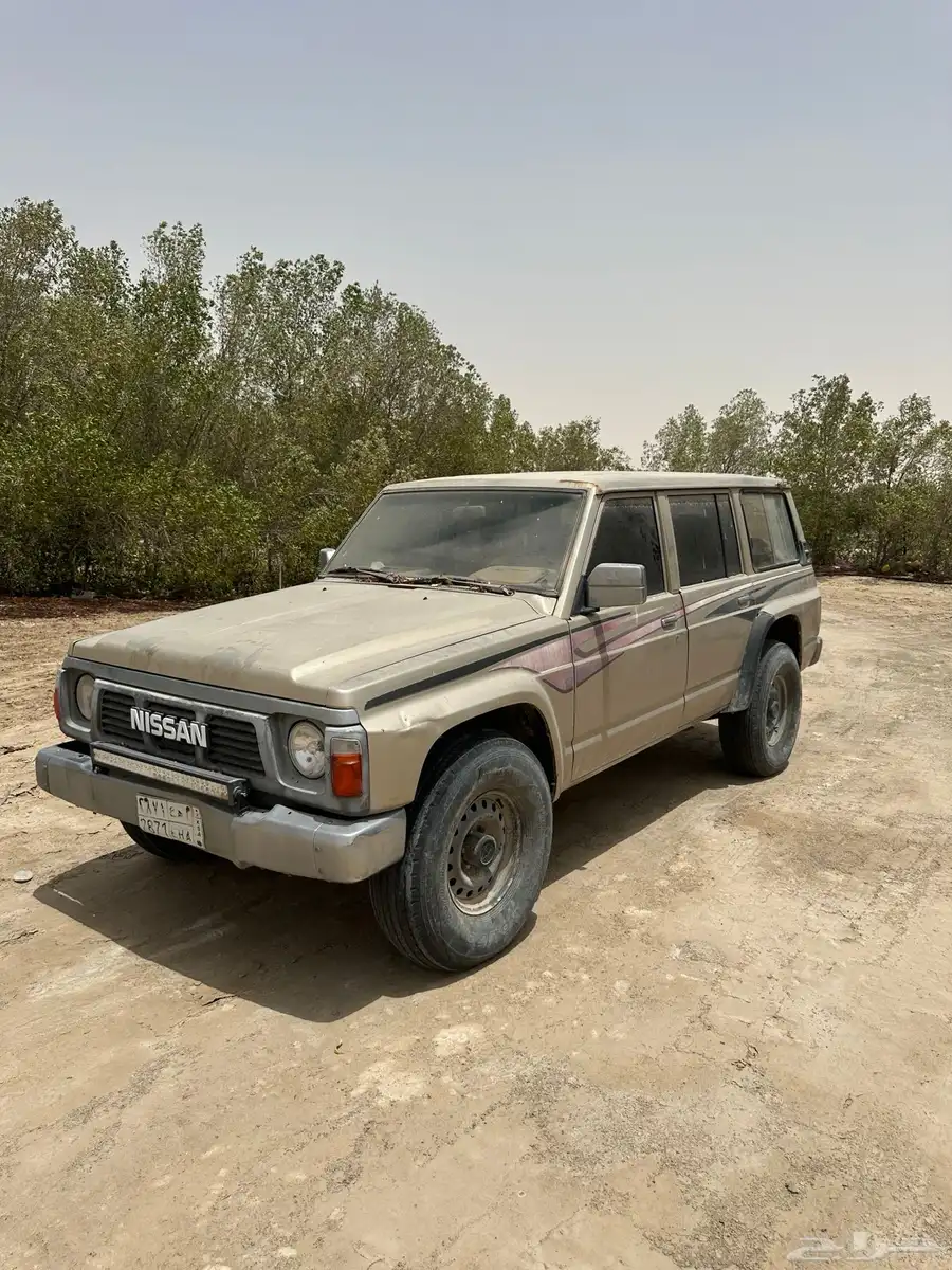 نيسان باترول 1990 1