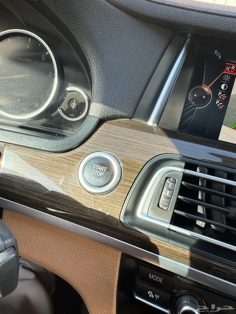 موديل 2015 730 نظيف الموترBMW 23