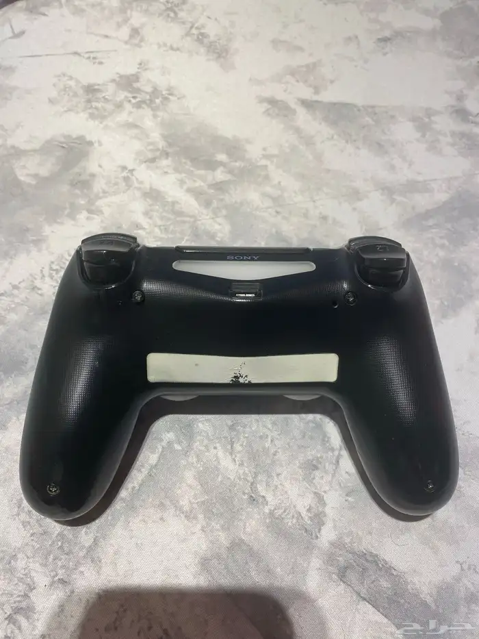 للبيع يد بلايستيشن 4 (PS4) أصلية 2
