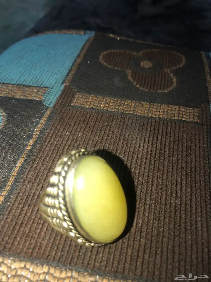 اعرض لكم خاتم كهرمان وحجم كبير 1