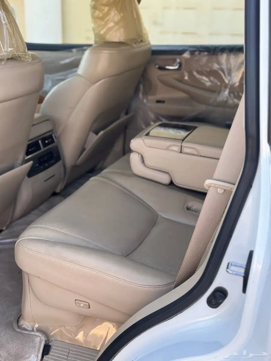 للبيع جيب لكزس LX 570 Dd 2010 6