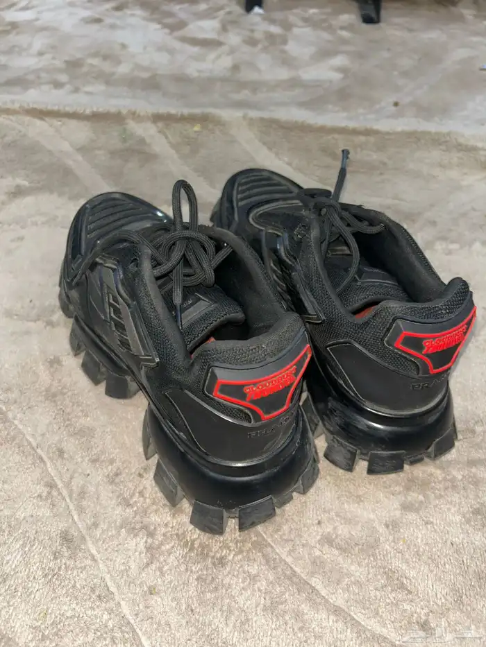 جزمة PRADA أصلية 0