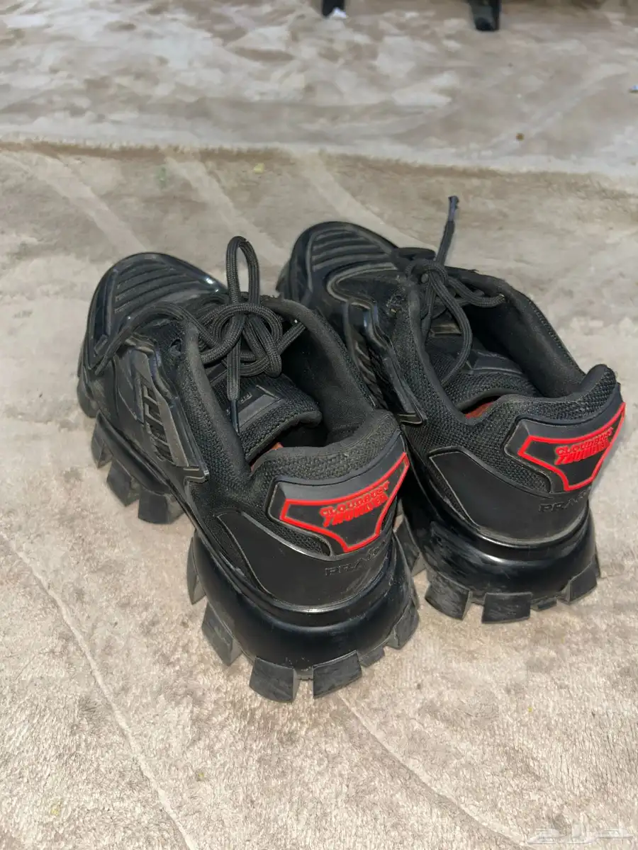 جزمة PRADA أصلية 0
