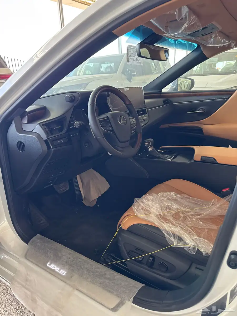 لكزس es350 ابيض 4