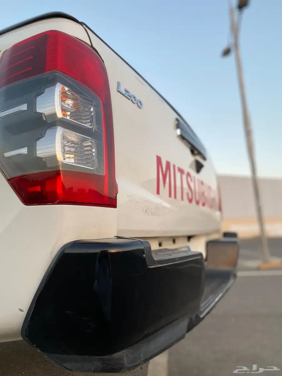 L200 مستبيشي 6
