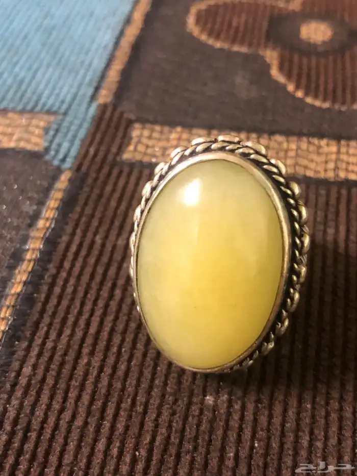 اعرض لكم خاتم كهرمان وحجم كبير 0