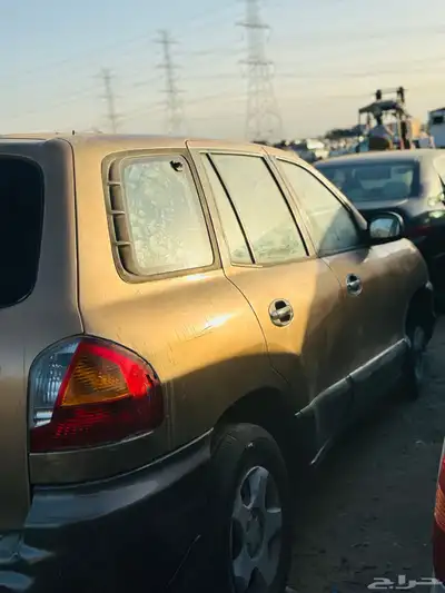 قطع غيار تشليح هونداي سنتافي موديل 2001 4