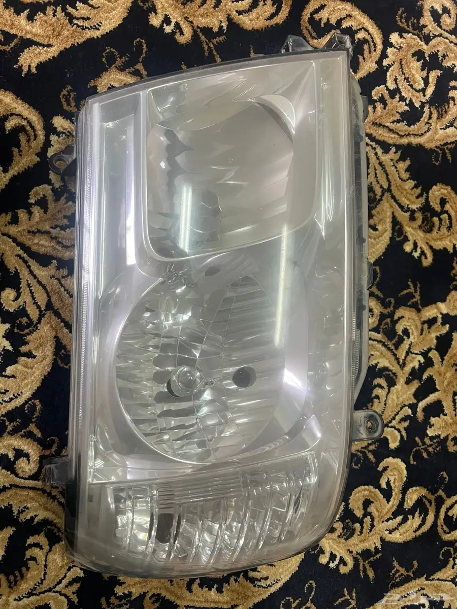 شمعة لاندكروزر 2006 4