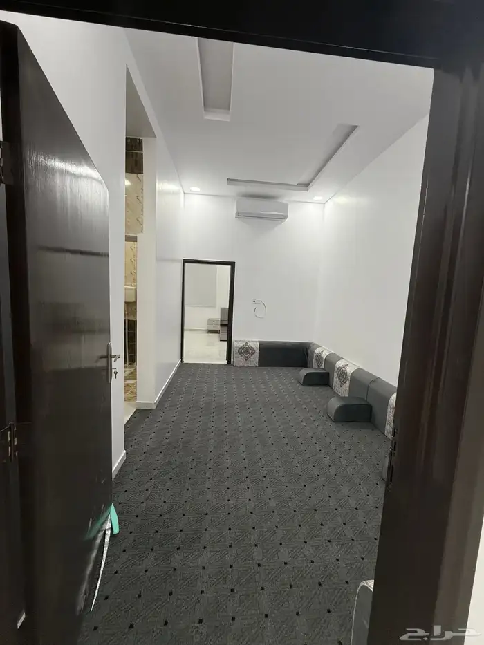 شقق عزاب للايجار في النهضه والجامعه 9