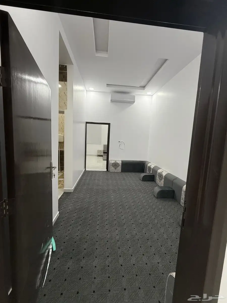 شقق عزاب للايجار في النهضه والجامعه 9