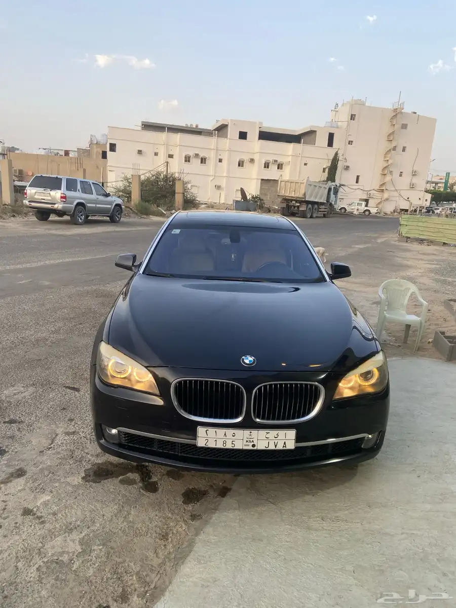 بي ام دبليو موديل 2009 40