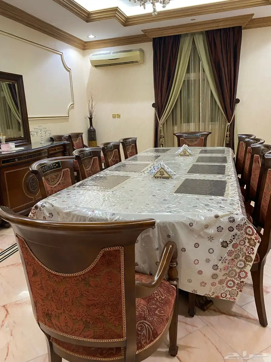 طاولة طعام سفره بملحقاتها 2