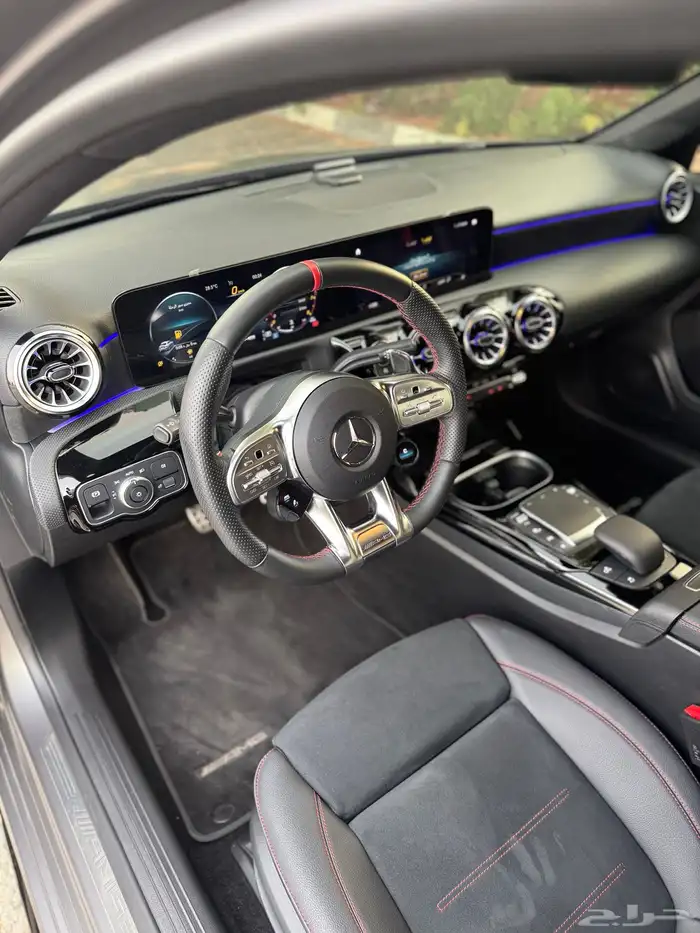 2023 مرسيدس A35 AMG 17