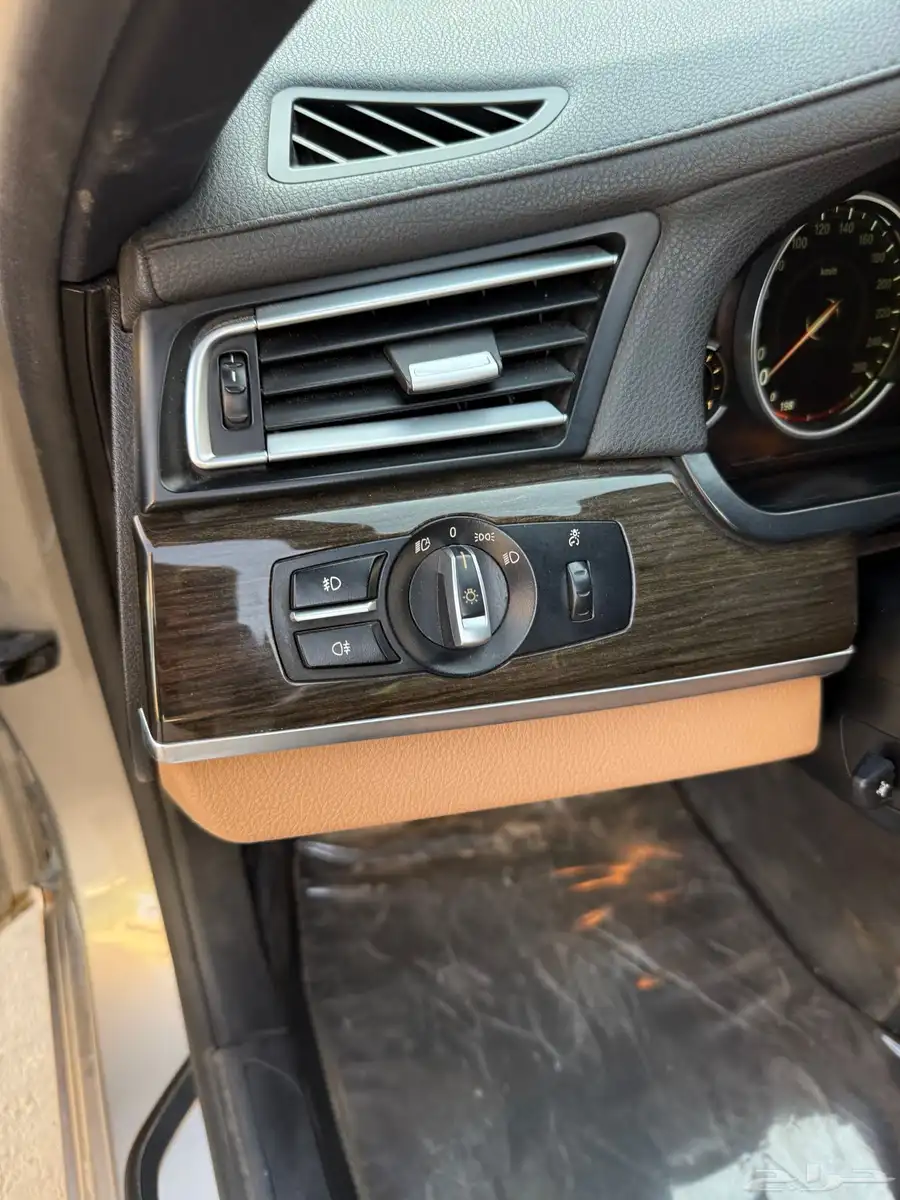 موديل 2015 730 نظيف الموترBMW 1