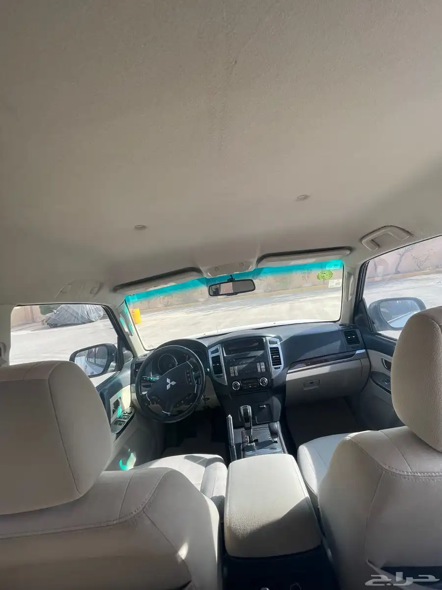 ميتسوبيشي باجيرو GLS مكينة 3500 17