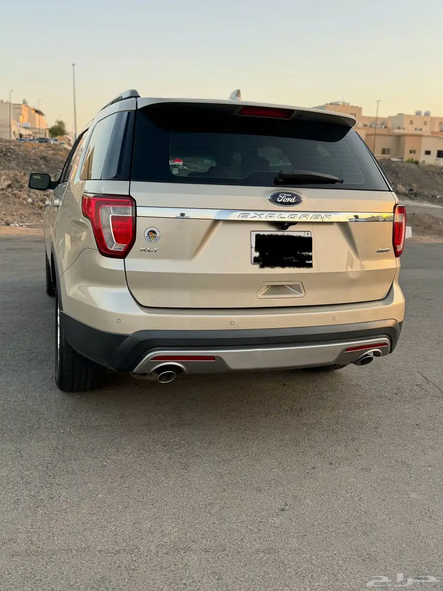 اكسبلورر 2017 XLT دبل 3