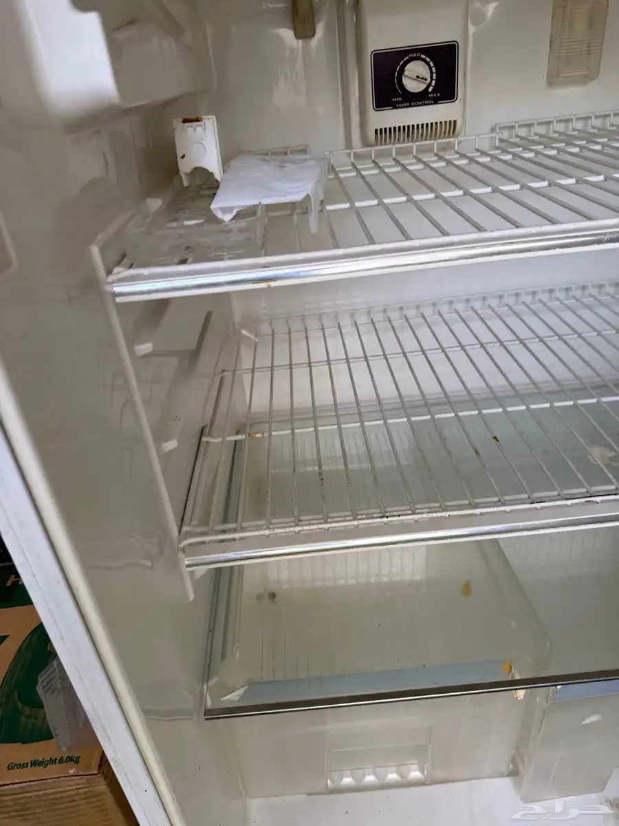 ثلاجة سانيو كبيرة تبريدها وسط ما تثلج وتهرب ماء داخل 15