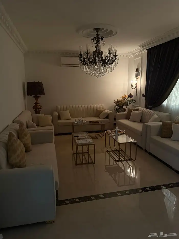 بكجات ملكة تاجير كوش كنب مداخل طاولات كراسي عروسة طاولات عش 3
