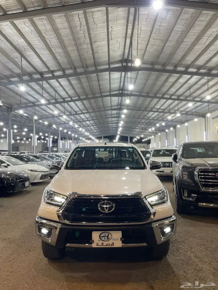 هايلوكس 2023 دبل بنزين 8