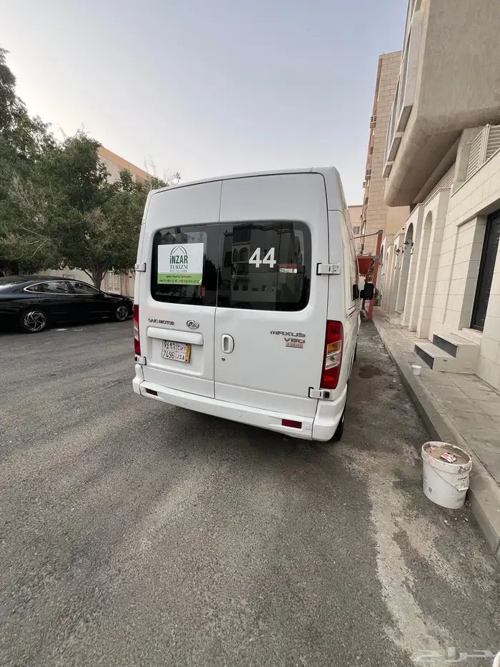 باص صيني 11 راكب اتوماتك ديزل 8