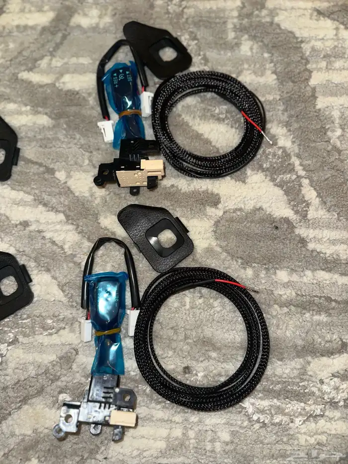 مثبت سرعة تويوتا هايلوكس 2016 - 2025 1