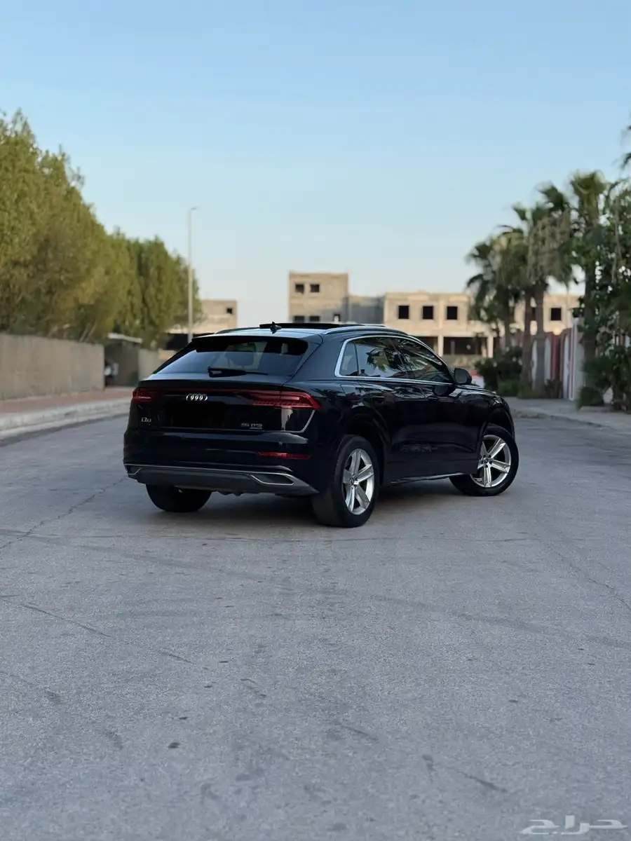 Audi Q8 55TFSI 2019 36
