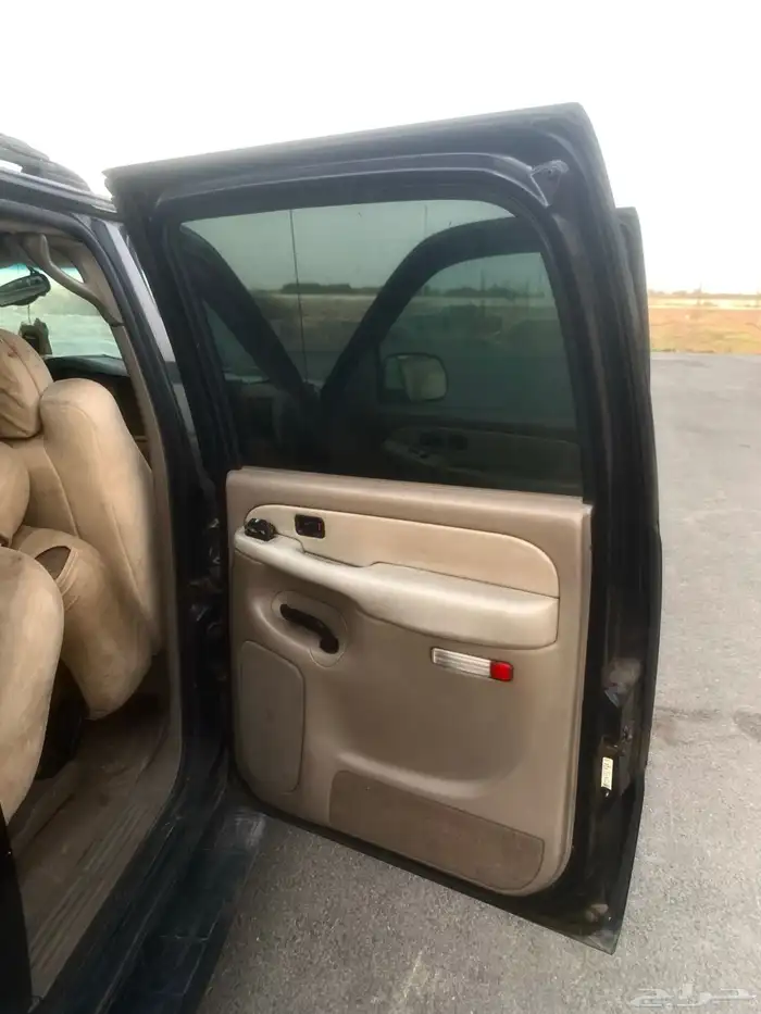جمس سوبربان 2001 اسود للبيع 3