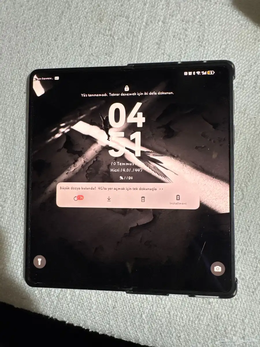 huawei mate x6 and huawei watch ultimate 1