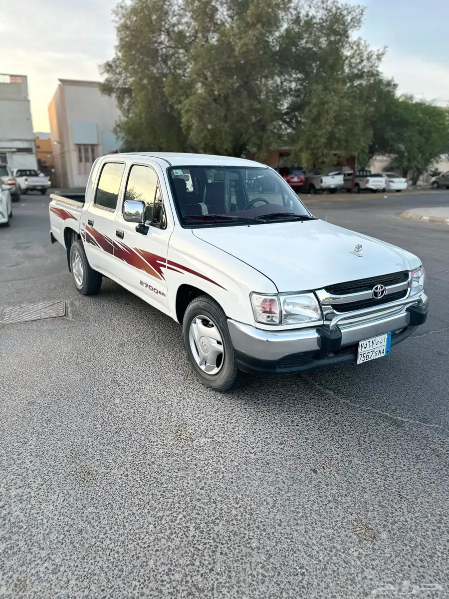 هايلكس 2004 6