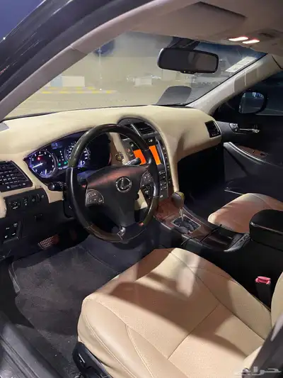 لكزس سعودي 2010 ES350 نظيف 17