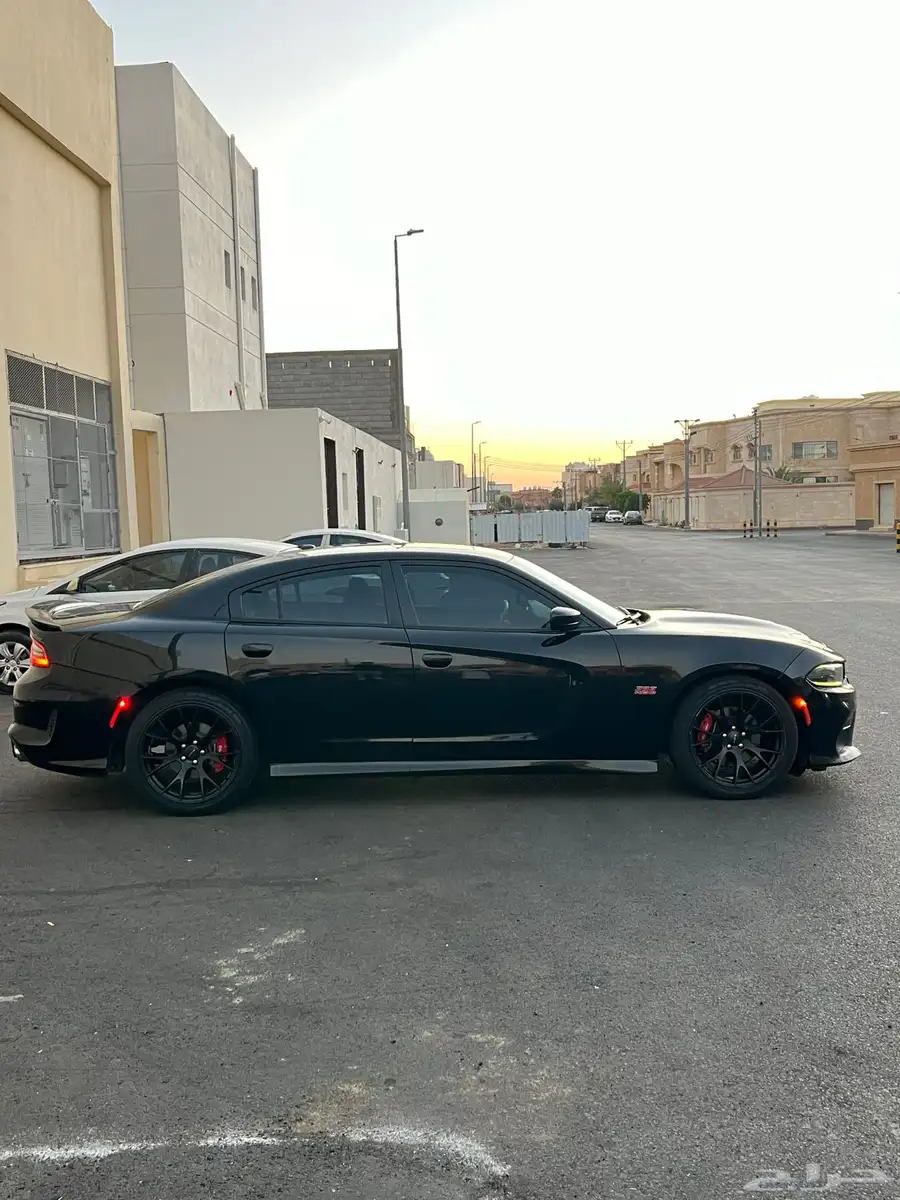 تشارجر RT 8V 2018 4