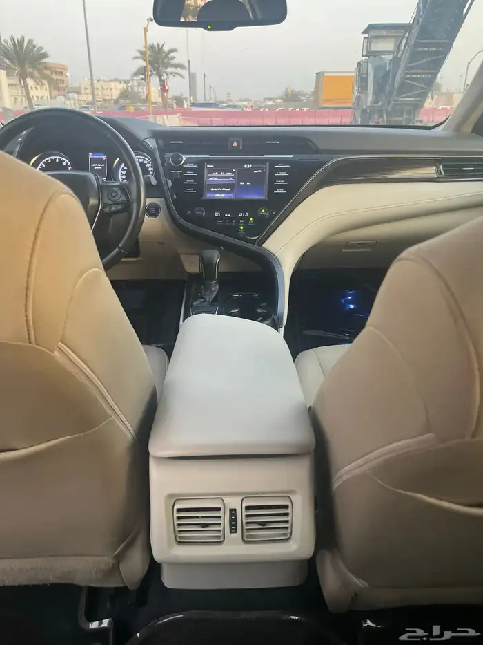 تويوتا كامري 2020 9