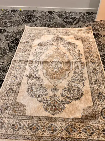 سجادة جديدة لم تستعمل 0
