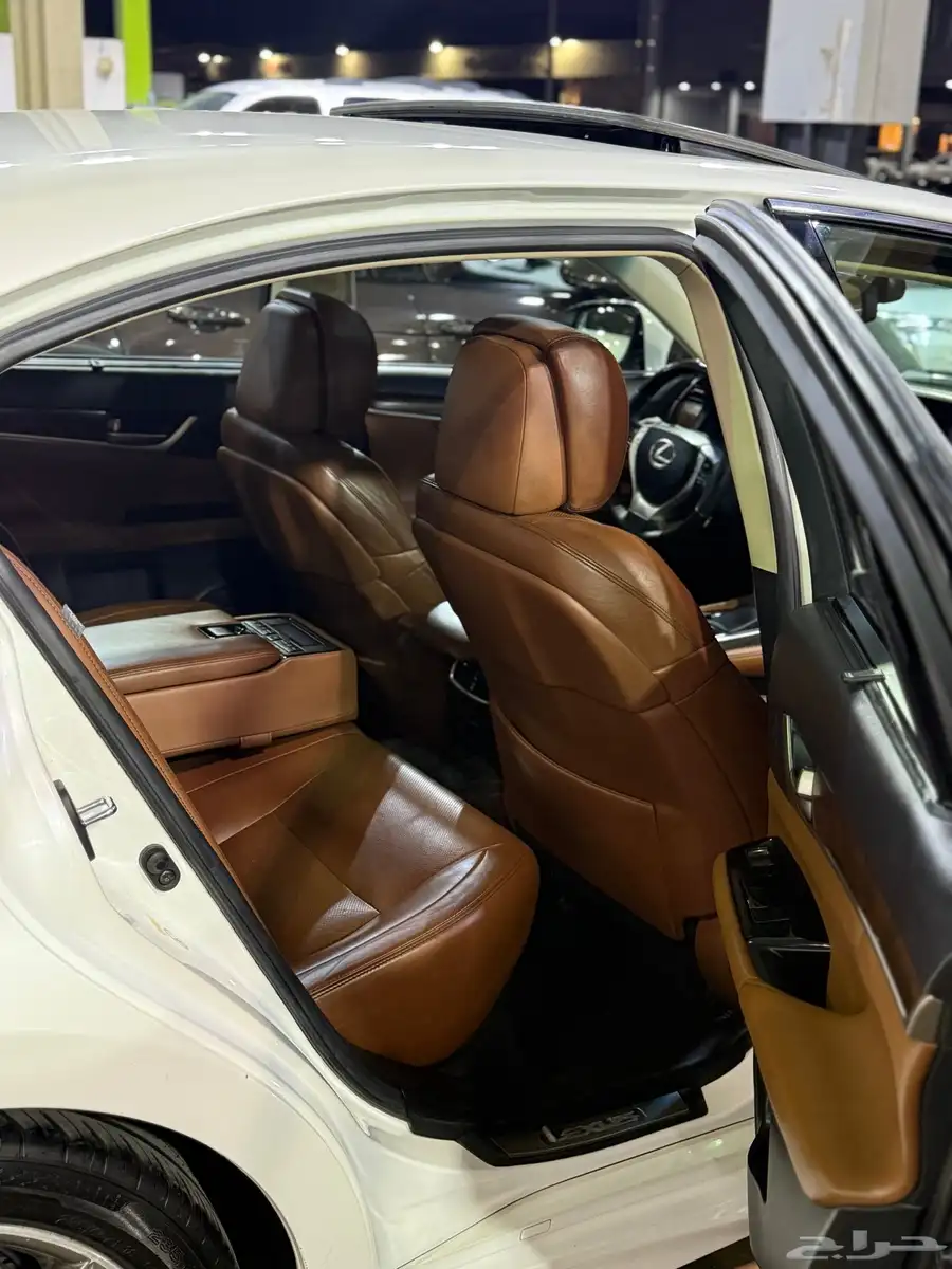 لكزس GS350 2015 ( فل كامل - قمة في النظافة ) 10