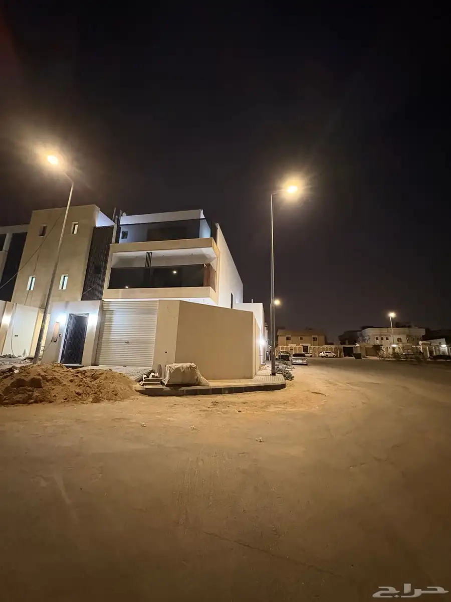 عقار 18
