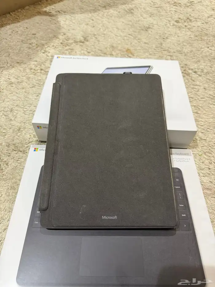 Microsoft surface Pro 9   Signature keyboard 2
