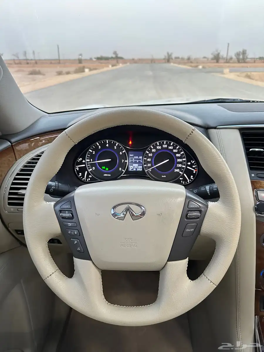انفنتي QX56 2011 13