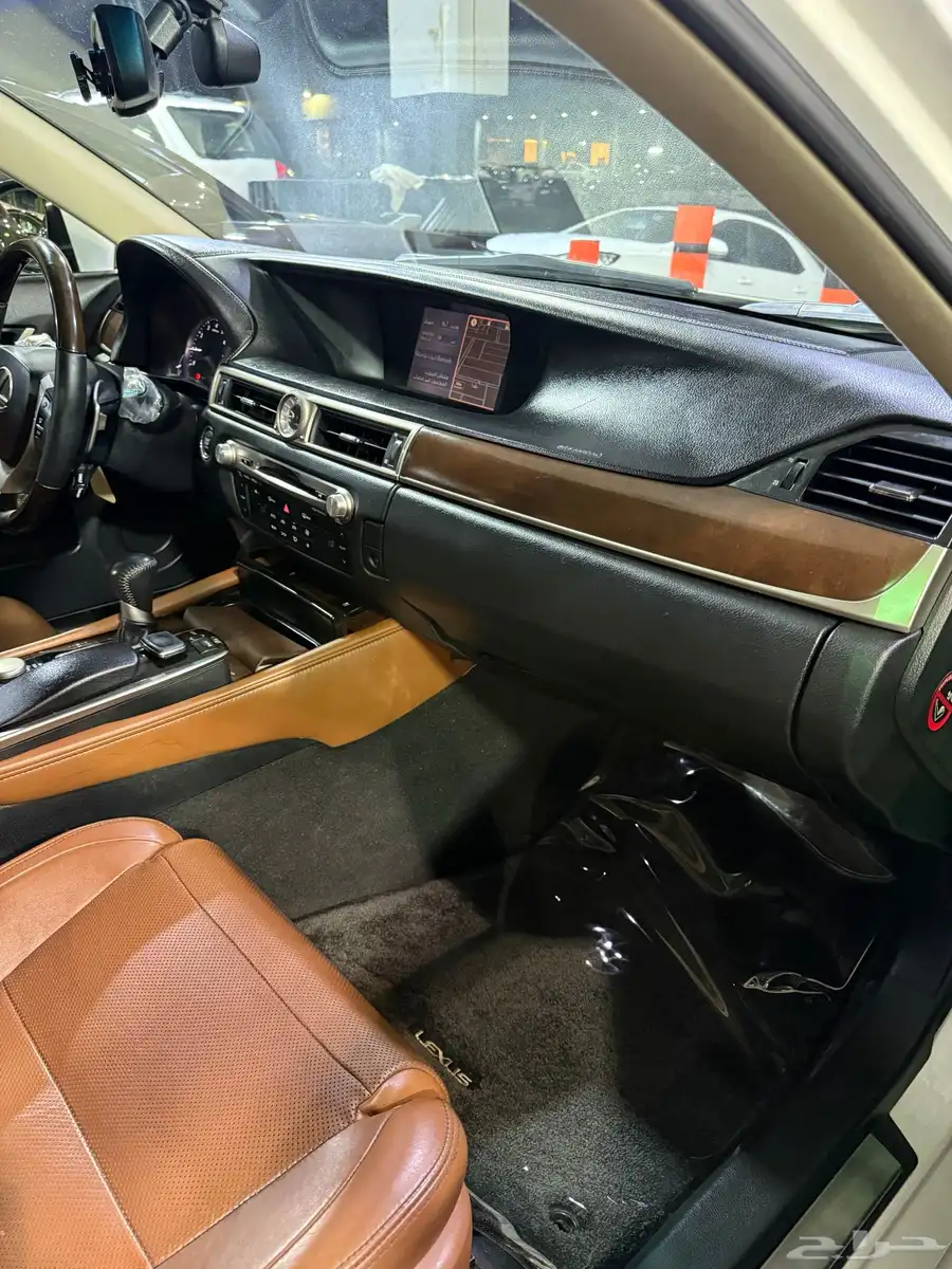 لكزس GS350 2015 ( فل كامل - قمة في النظافة ) 7