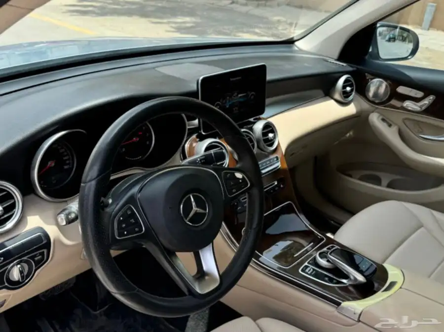 Mercedes Benz GLC 300 4