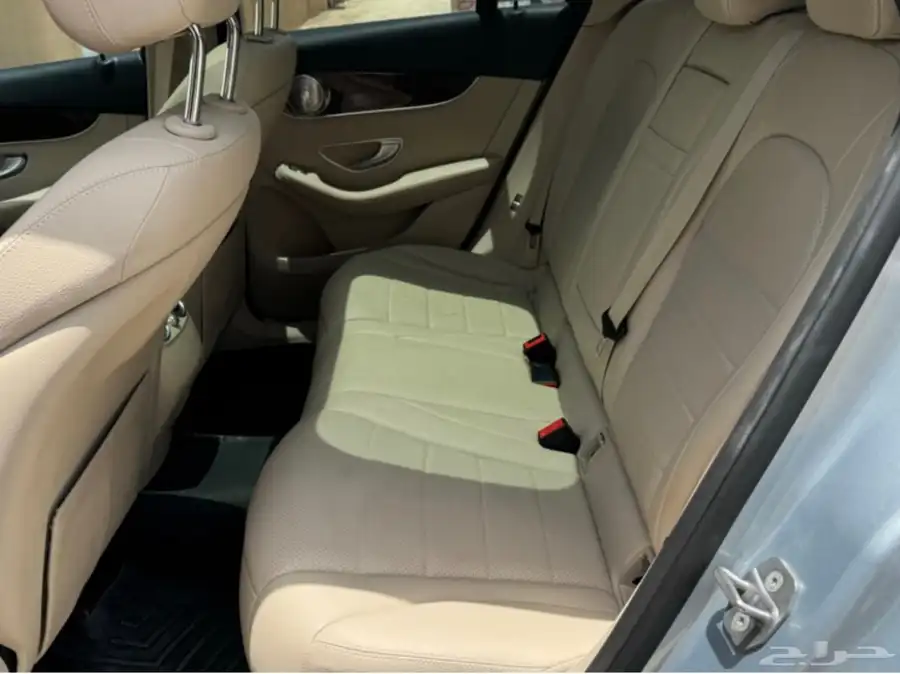Mercedes Benz GLC 300 5
