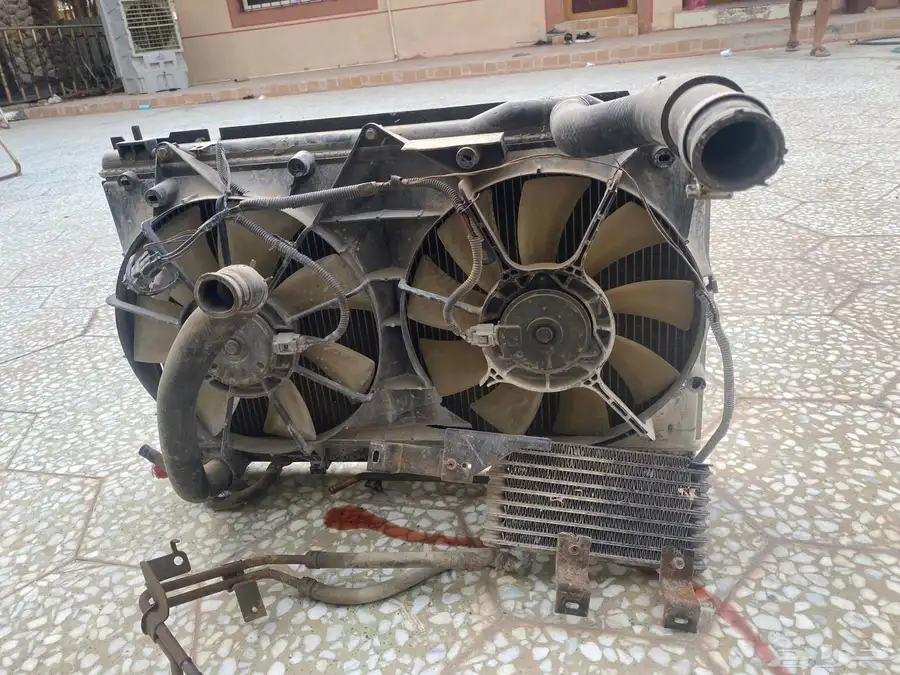 اغراض لكزس es300موديل 3