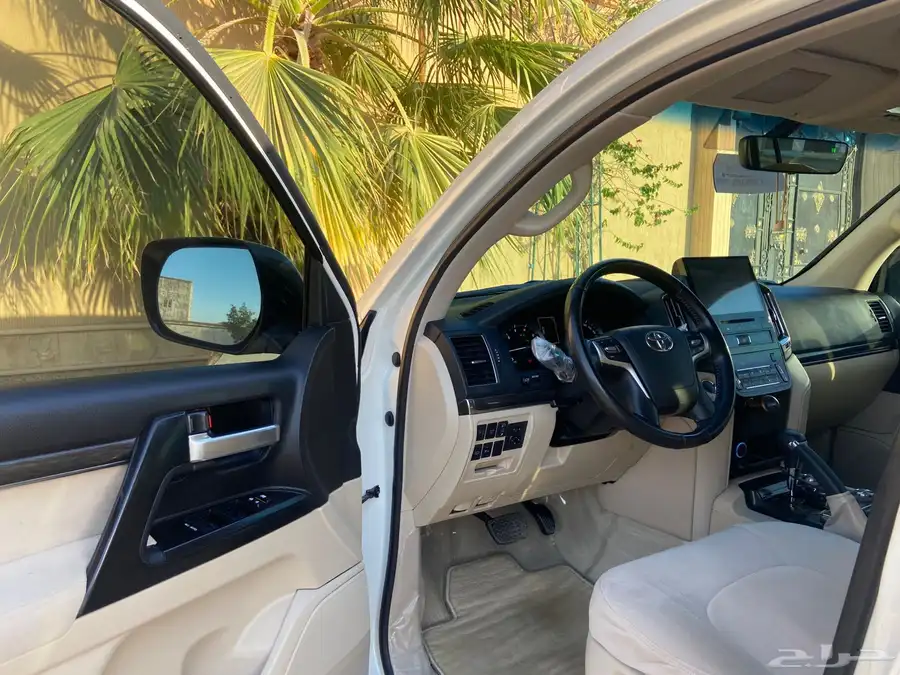 تويوتا لاند كروز GXR 2021 سعودي 18