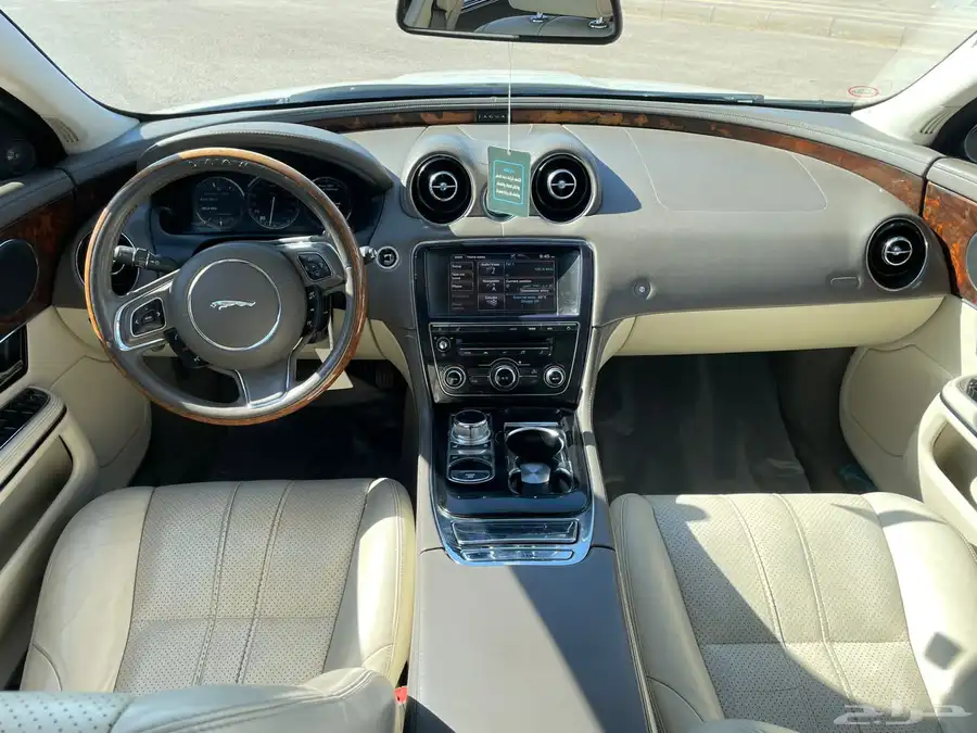 جاكوار XJ 2013 6