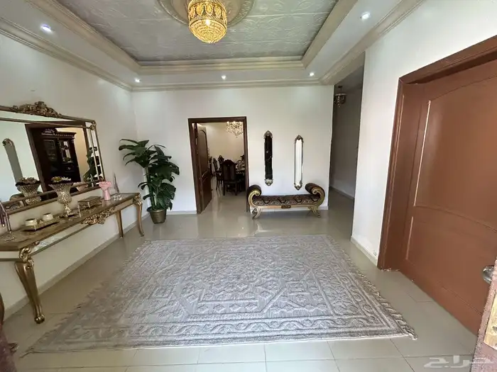 فيلا للبيع بحي المنار 9